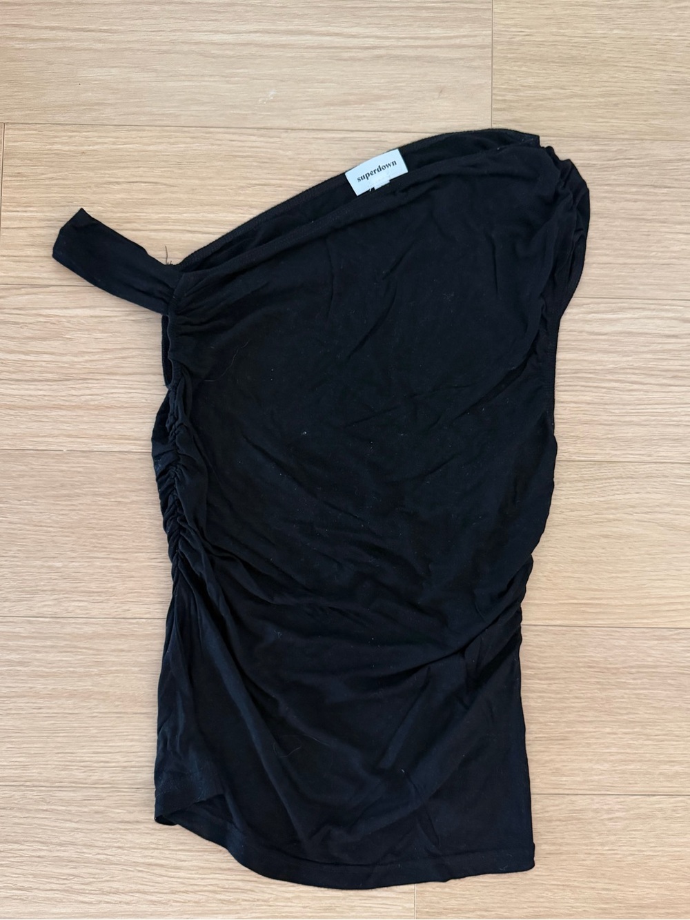Superdown Black One-Shoulder Top